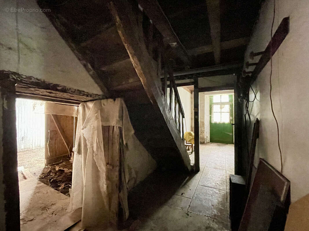 Maison à SAINT-CHRISTOPHE