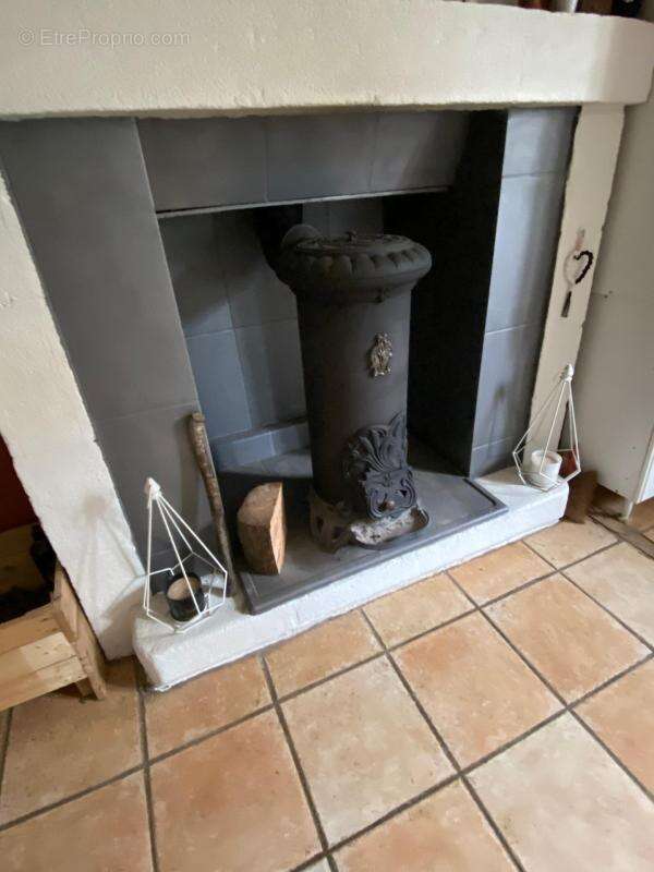 Maison vendue Meublée Proche toutes commodités avec possibilité de terrain à bâtir - photo 3