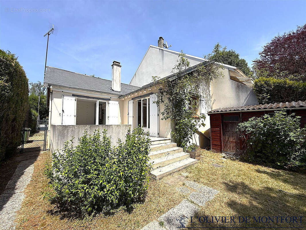 Maison à VILLIERS-SAINT-FREDERIC