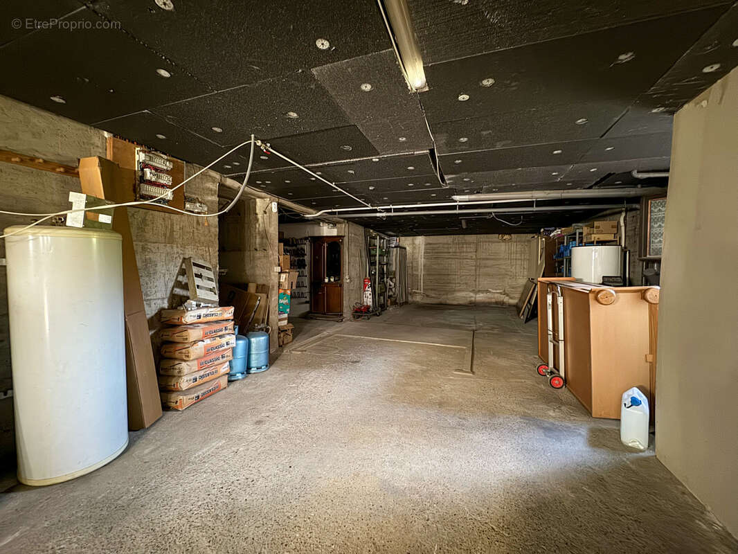 Maison à CLONAS-SUR-VAREZE