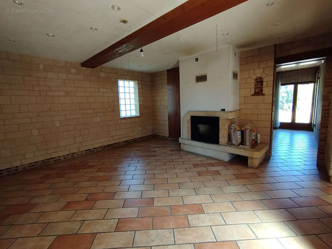 Maison SISSY 4 pièces 124 m² - photo 2