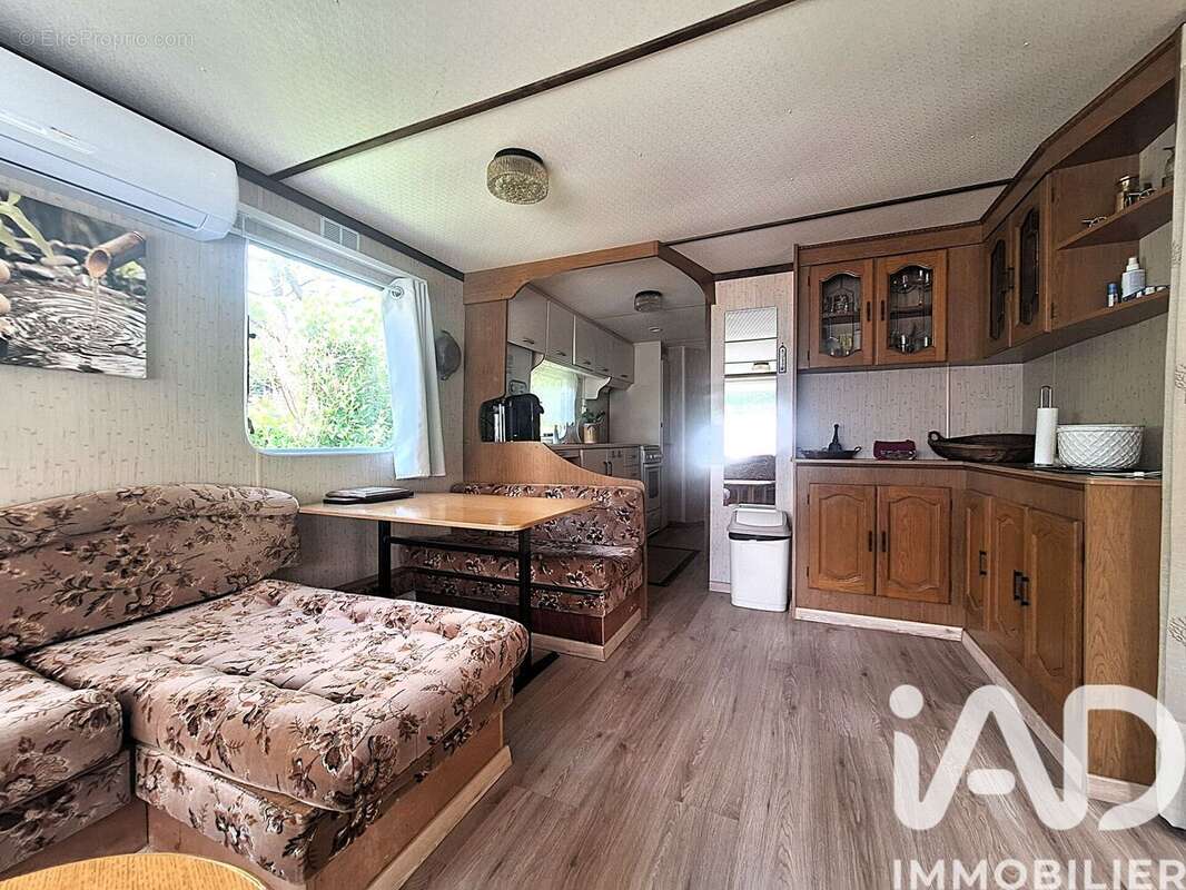 Maison 38 m² à Verdelot  - photo 7