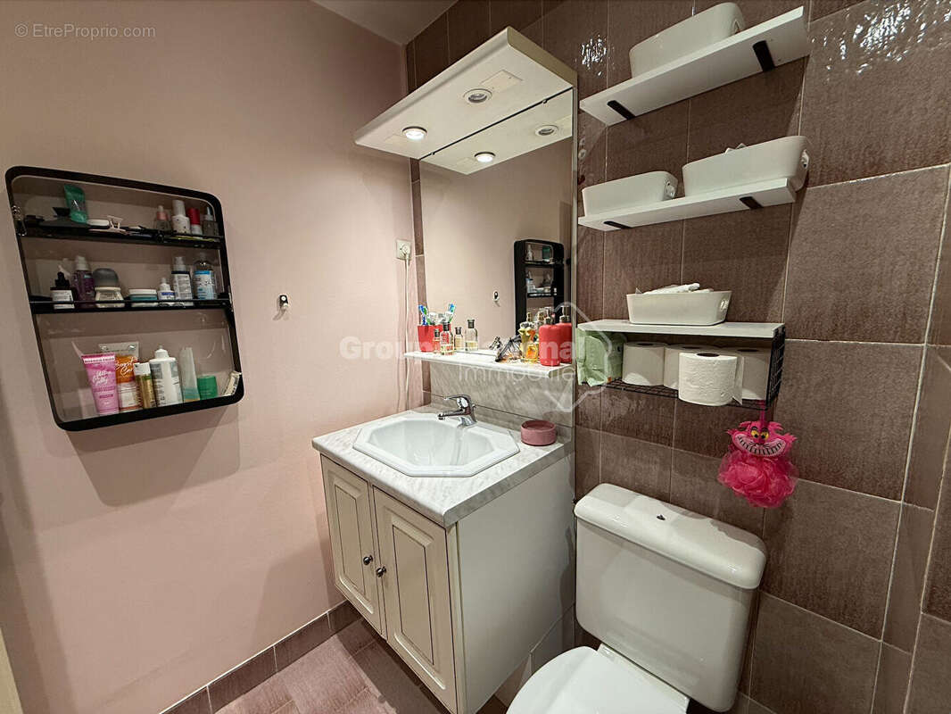 Appartement à MANDELIEU-LA-NAPOULE