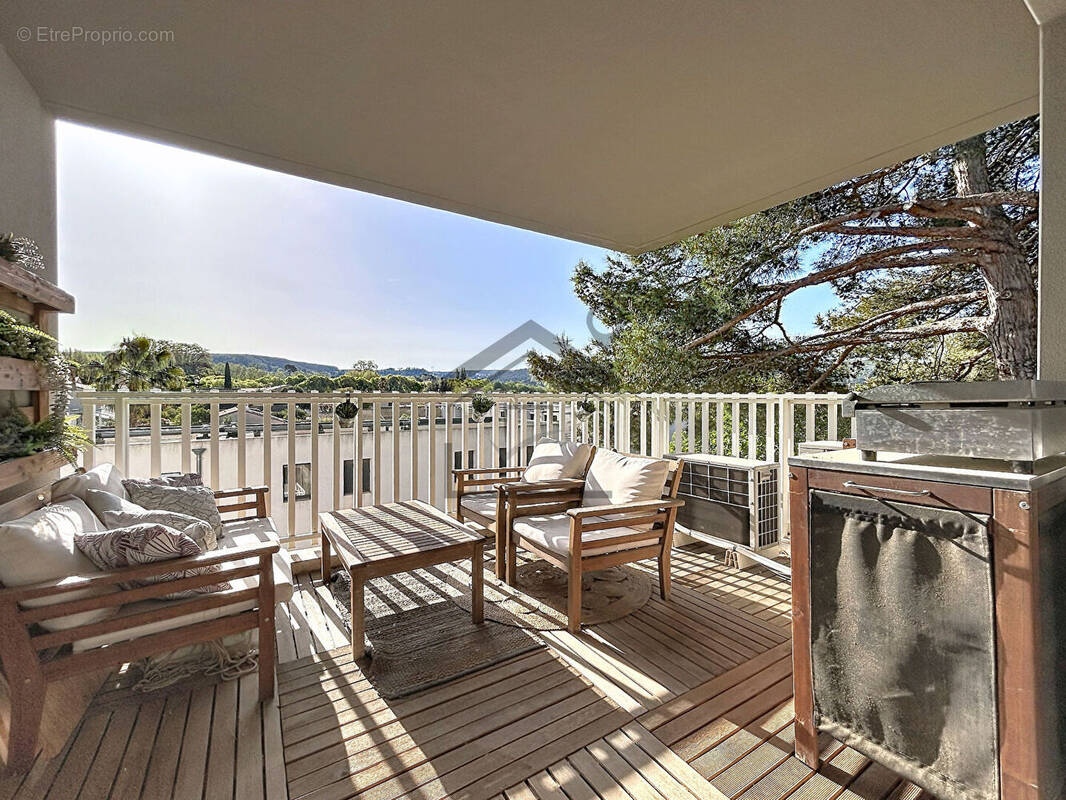 Appartement à VITROLLES