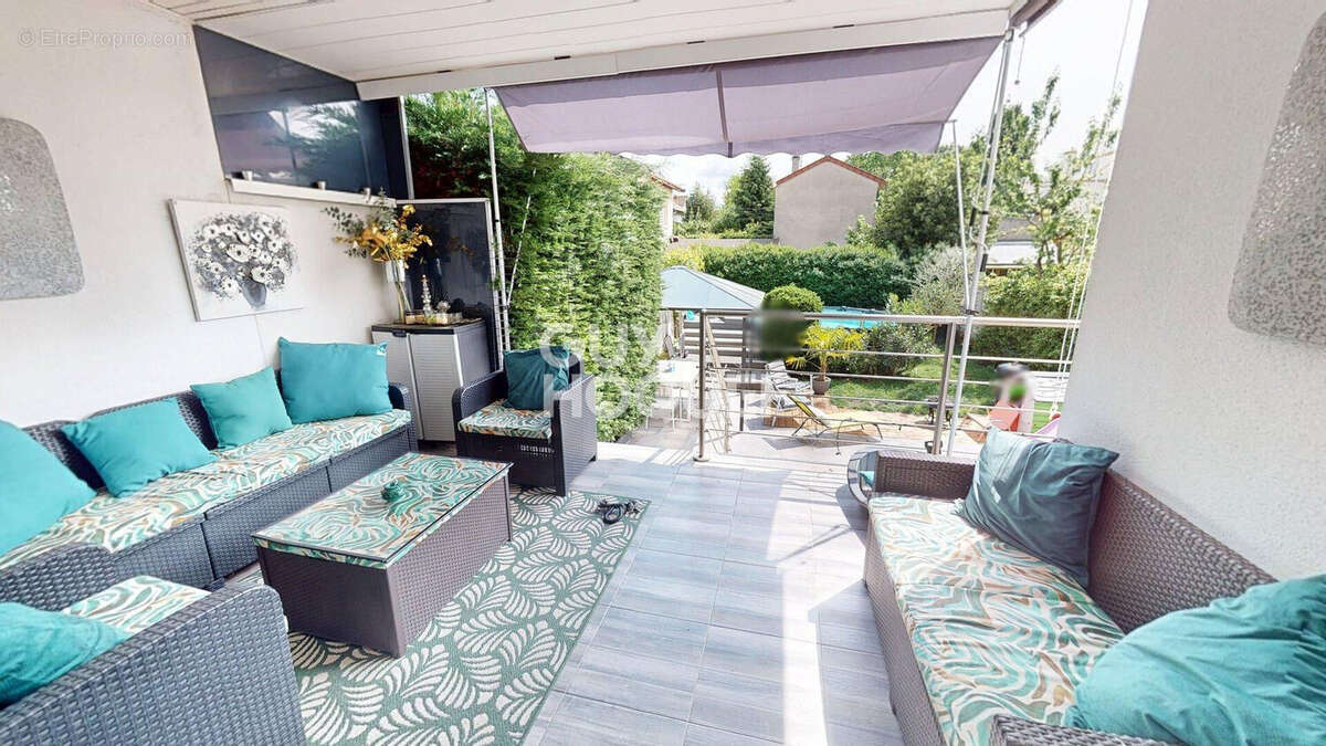 Maison à LES PAVILLONS-SOUS-BOIS