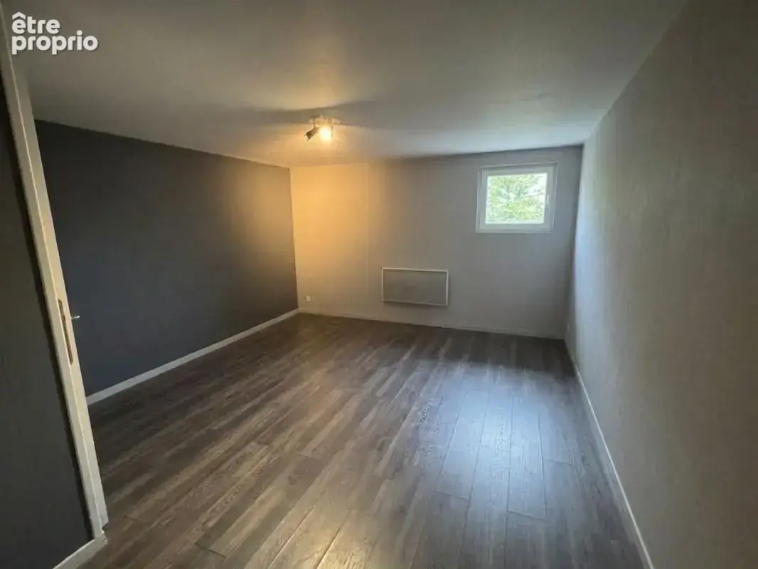 Maison avec vue et accès lac à 6 minutes à pied - photo 8