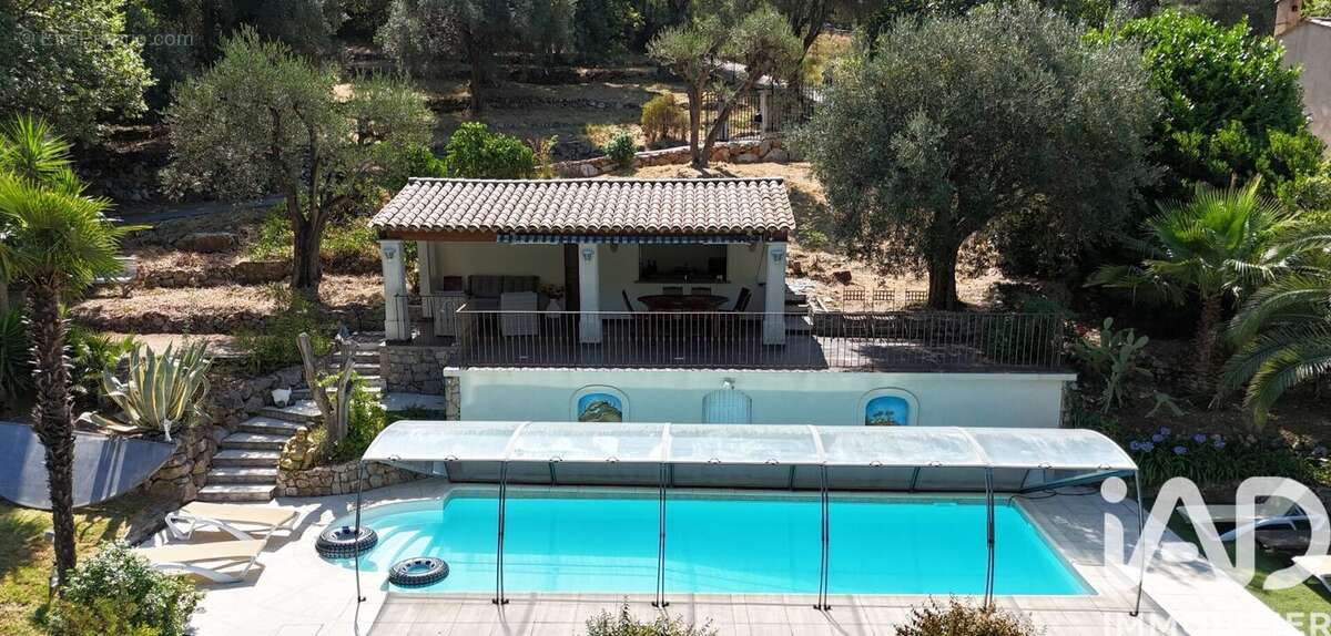 Photo 2 - Maison à TOURRETTES-SUR-LOUP