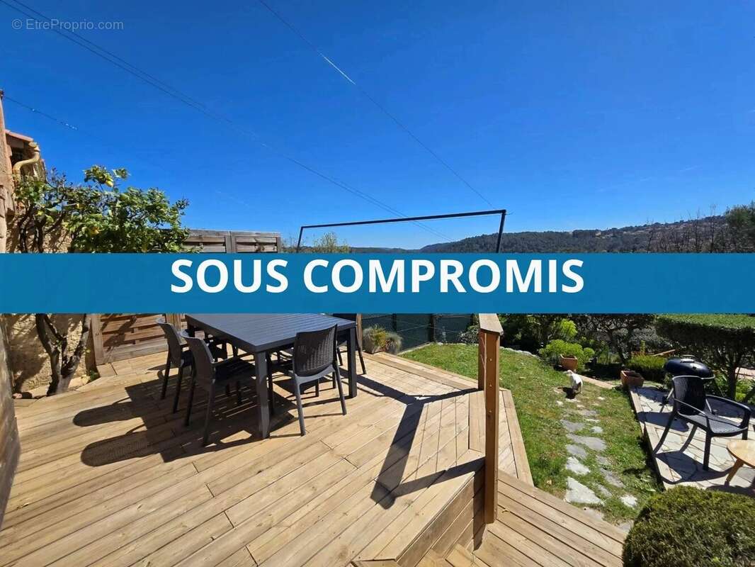 Maison à PEYMEINADE