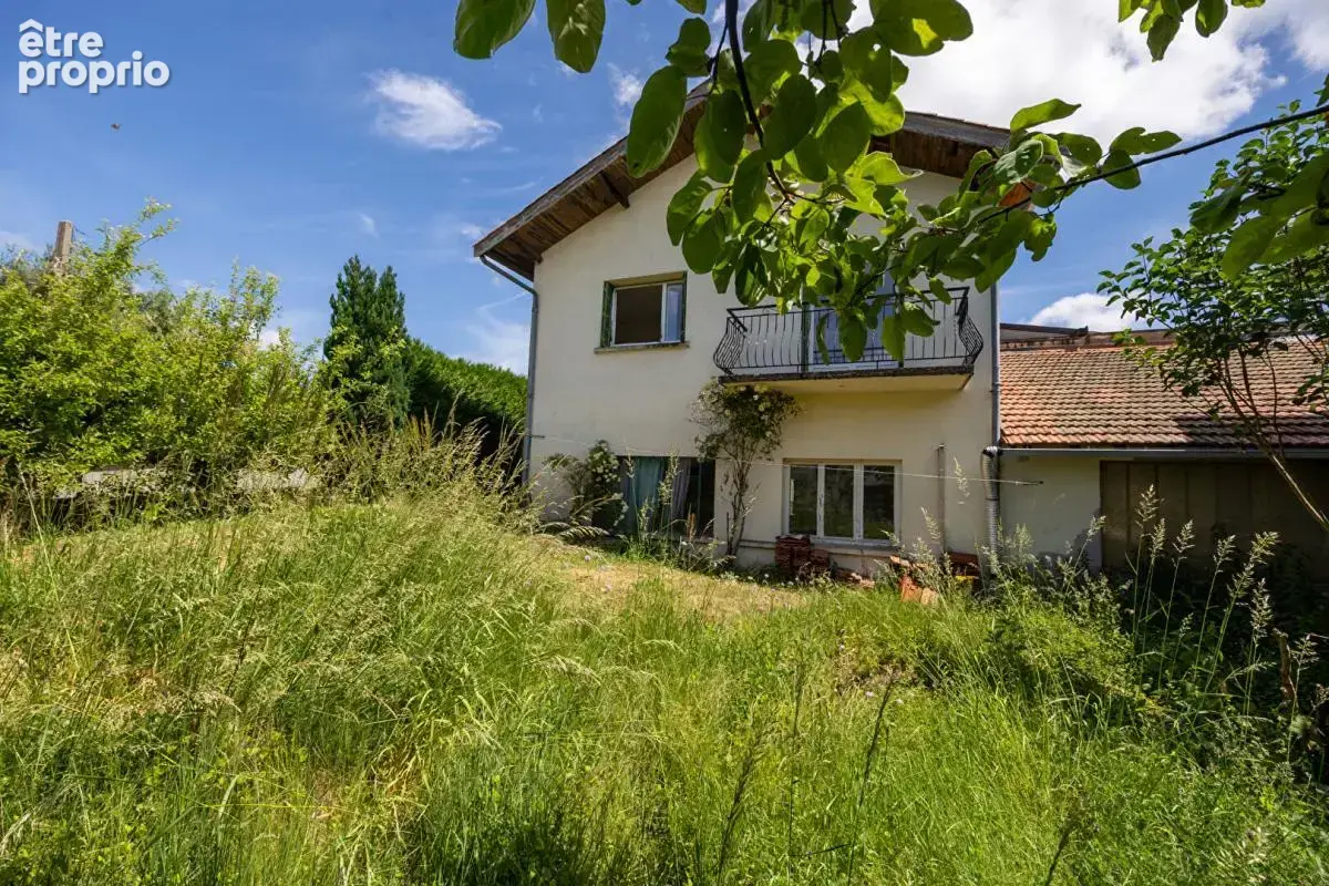 Villa T4 au calme avec 160 m² d'ateliers : idéal artisan, collectionneur ou projet locatif - photo 4