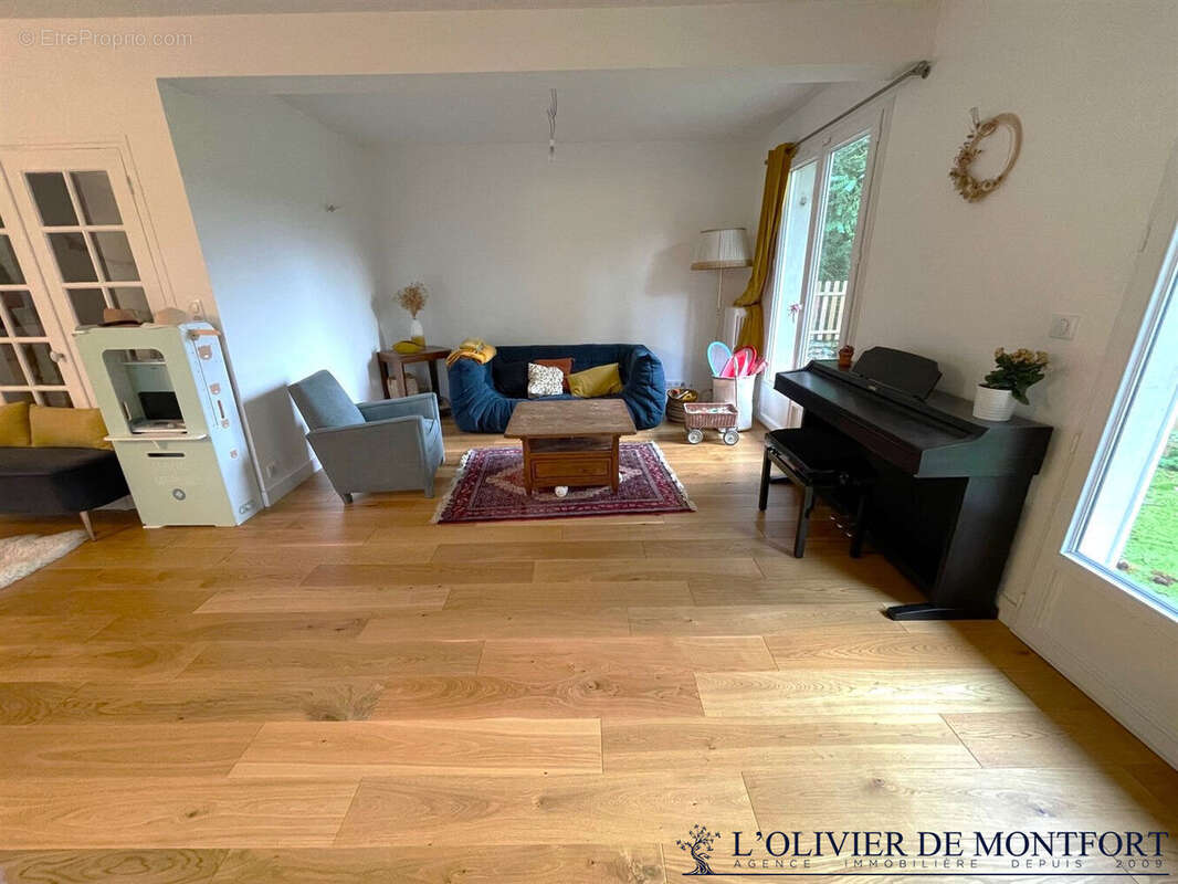 Maison à MONTFORT-L&#039;AMAURY