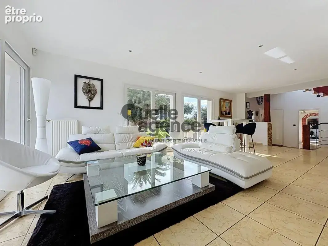 Maison d’architecte de 204 m² sur 2 000 m² de terrain - photo 13