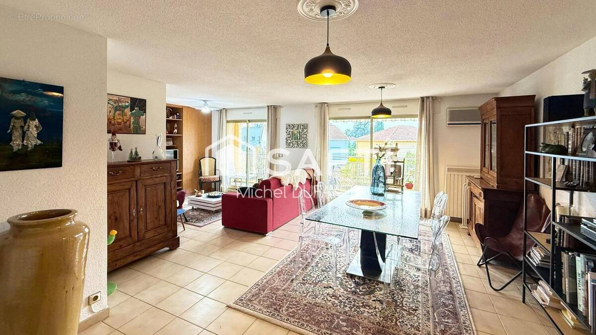 Photo 1 - Appartement à SAINT-RAPHAEL