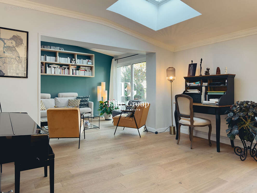 Maison à L&#039;ISLE-D&#039;ESPAGNAC