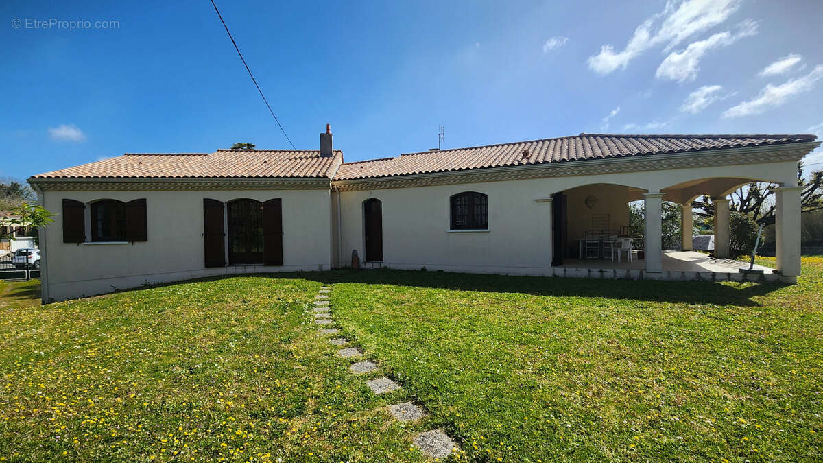 Maison à SAINT-ANDRE-DE-CUBZAC