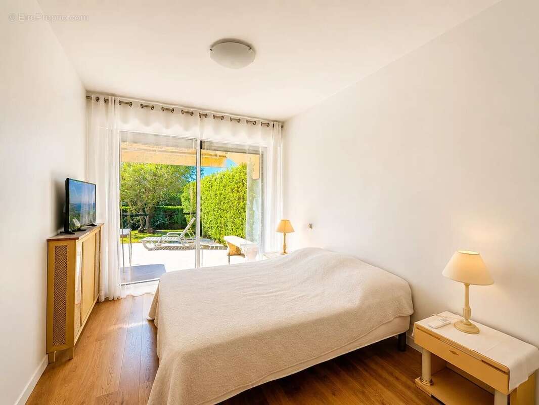 Appartement 4 pièces avec jardins – Accès direct à la plage - photo 5