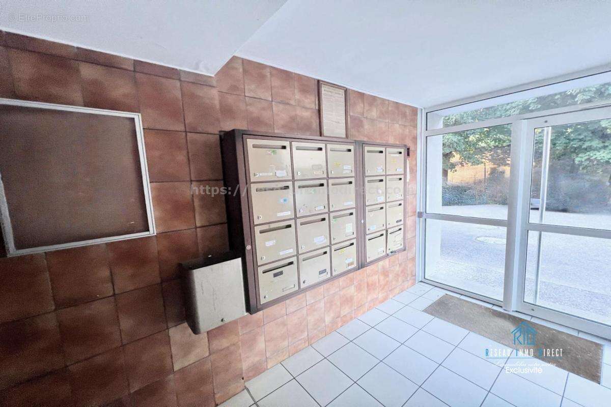 Appartement à SAINT-EGREVE