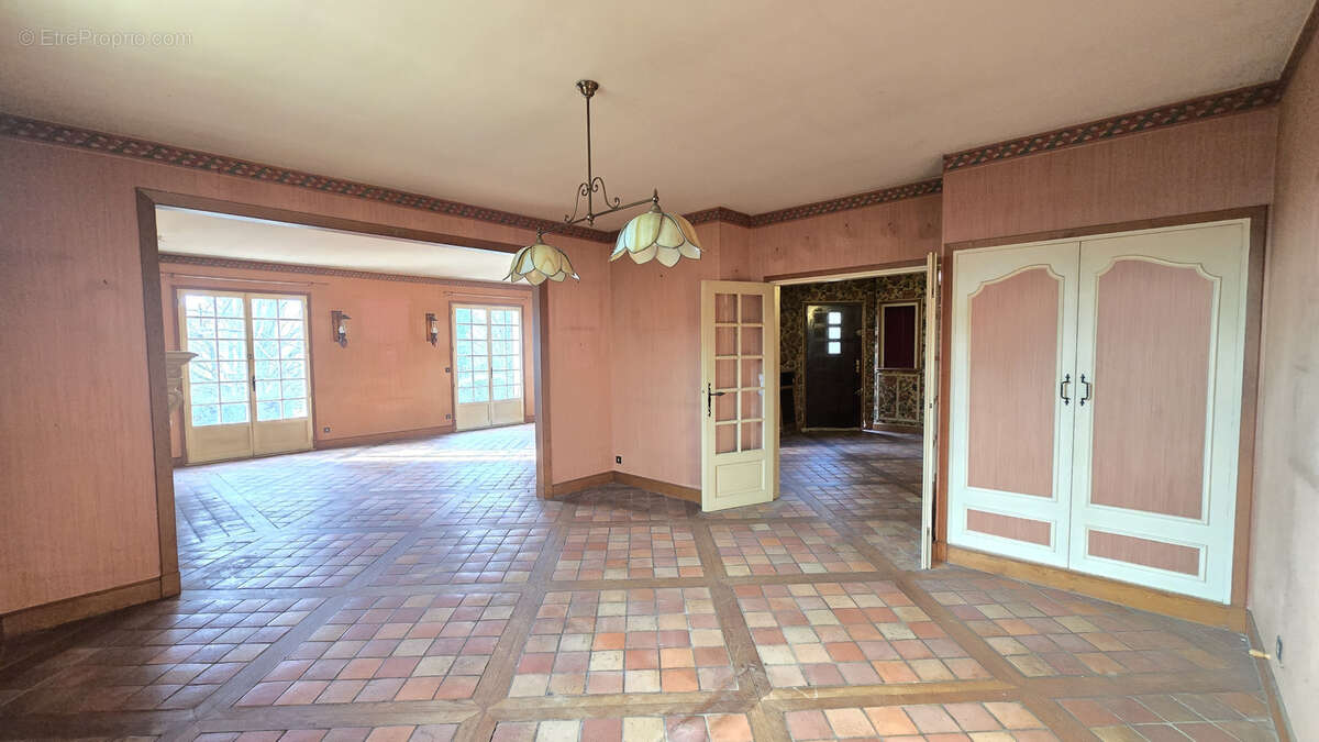 Maison à MARCOUSSIS