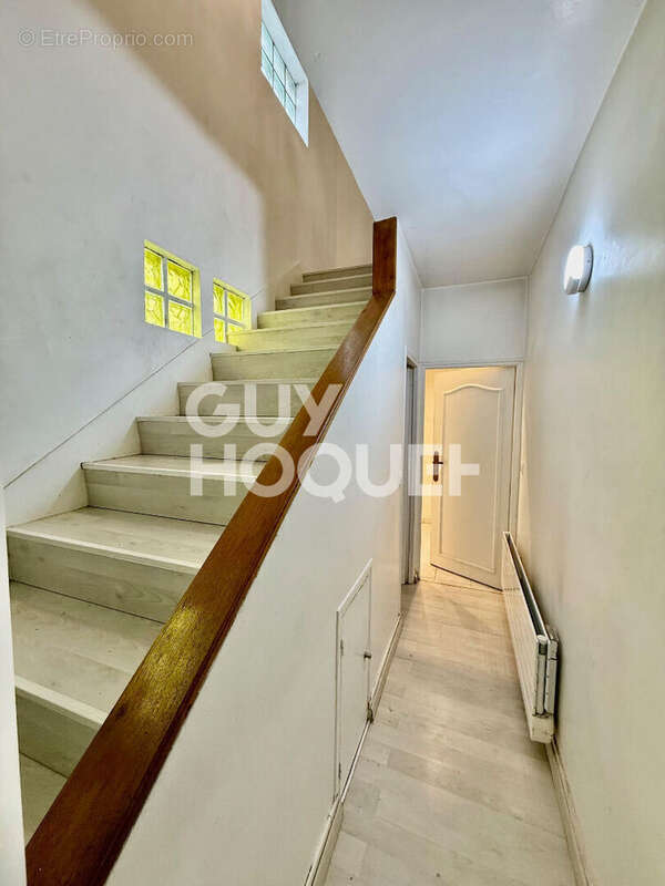 Maison à NEUILLY-PLAISANCE