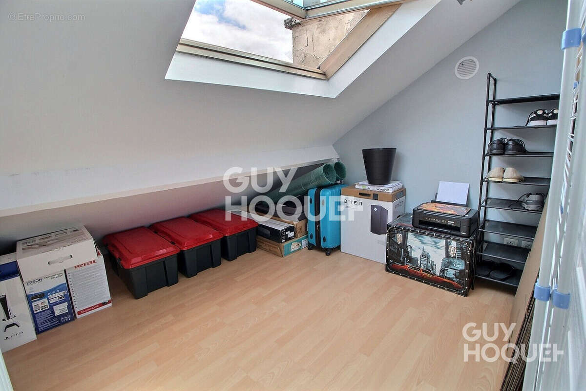 Appartement à CHAVILLE