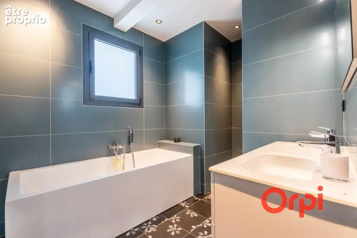 Maison À Vendre 244 m2 Francheville le haut - photo 12