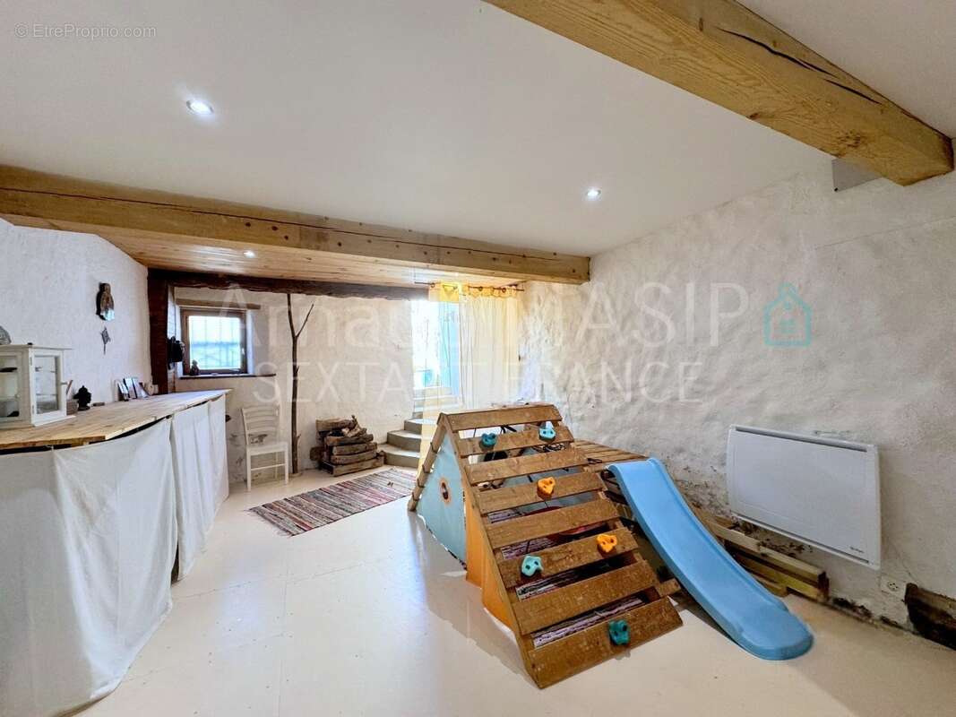 Maison à SOUGRAIGNE