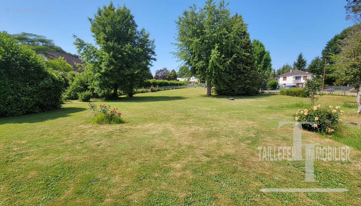 Maison 98 m² à Dournazac  - photo 5