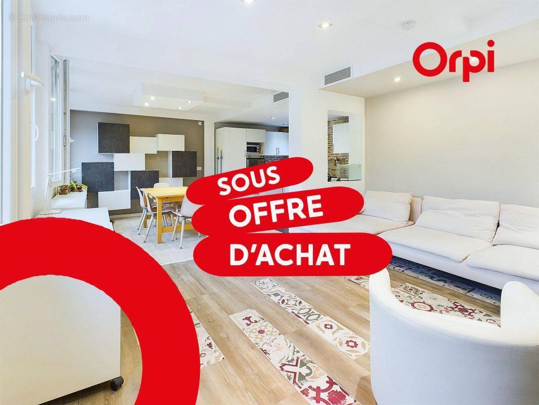 Appartement à MANDELIEU-LA-NAPOULE