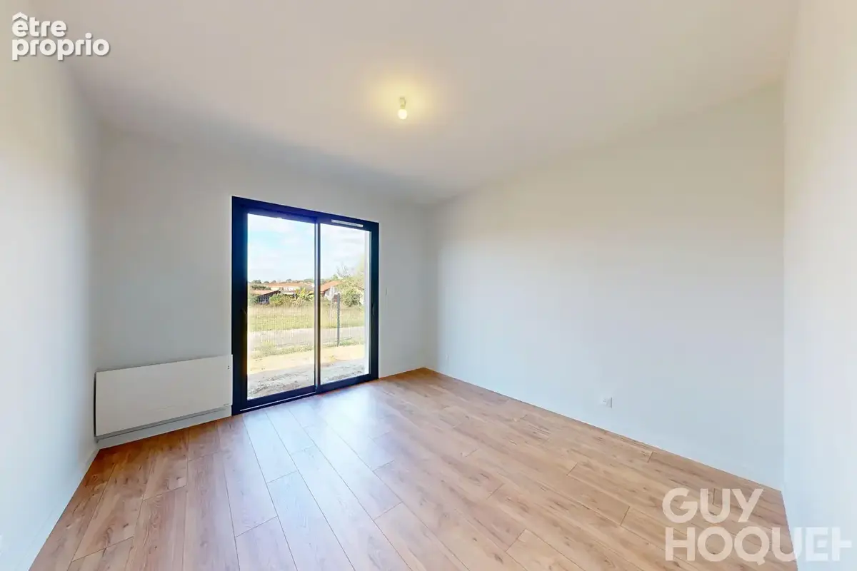 Maison neuve de plain-pied de 2026 avec garage et jardin - photo 11