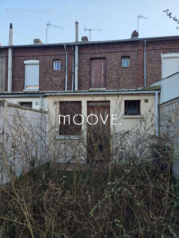 Maison à SAINT-ETIENNE-DU-ROUVRAY