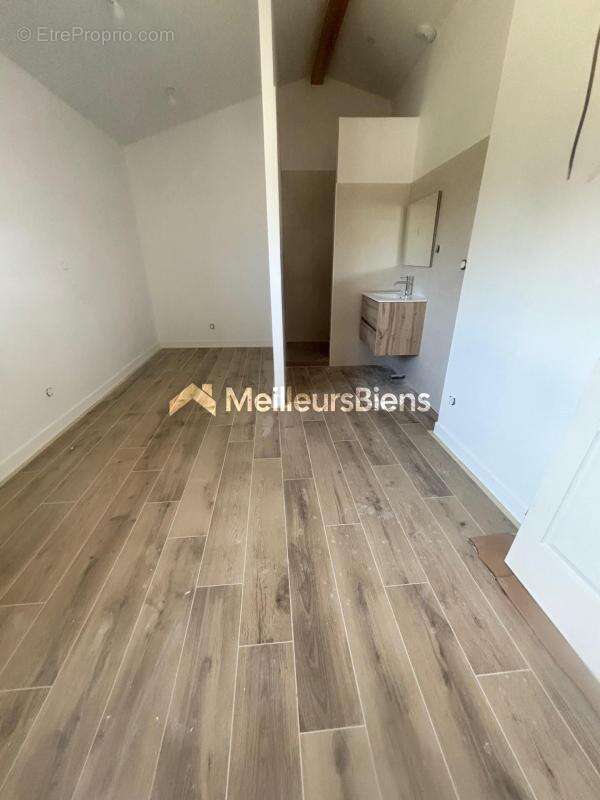 Villa de 130 m2 avec jardin - photo 6