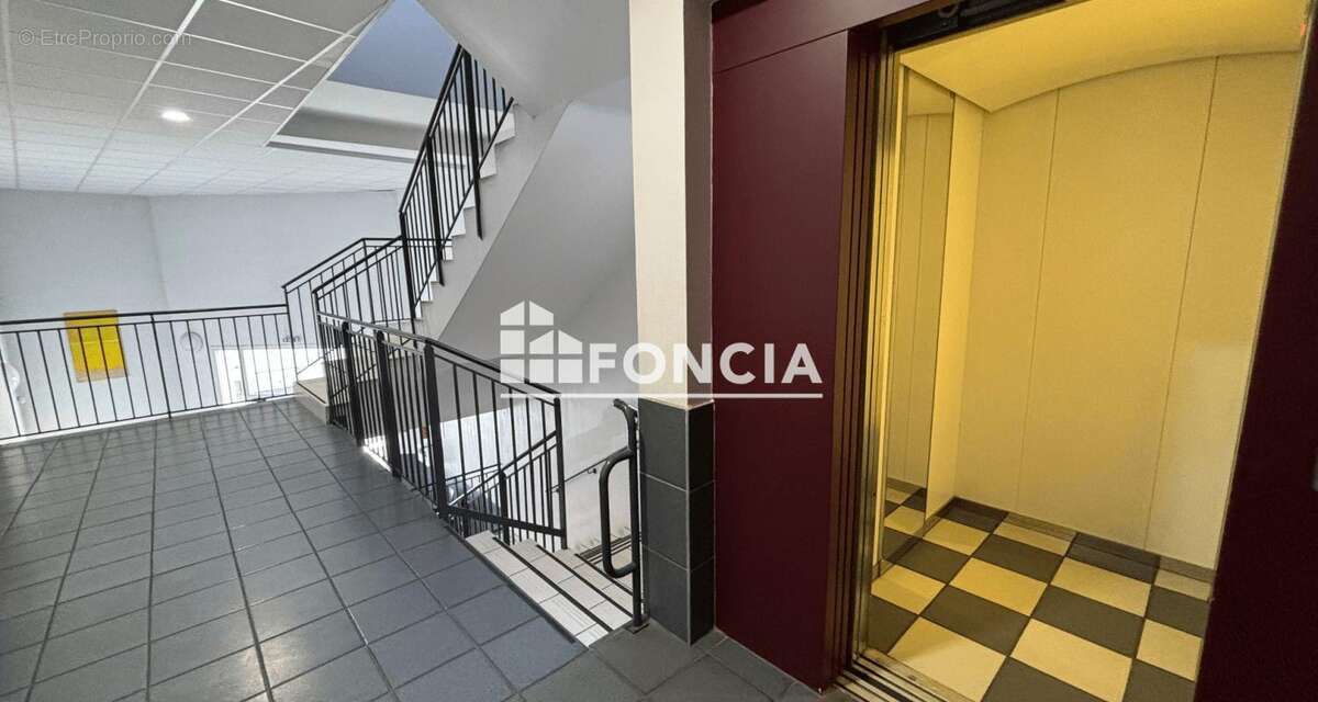 Appartement à LUNEL