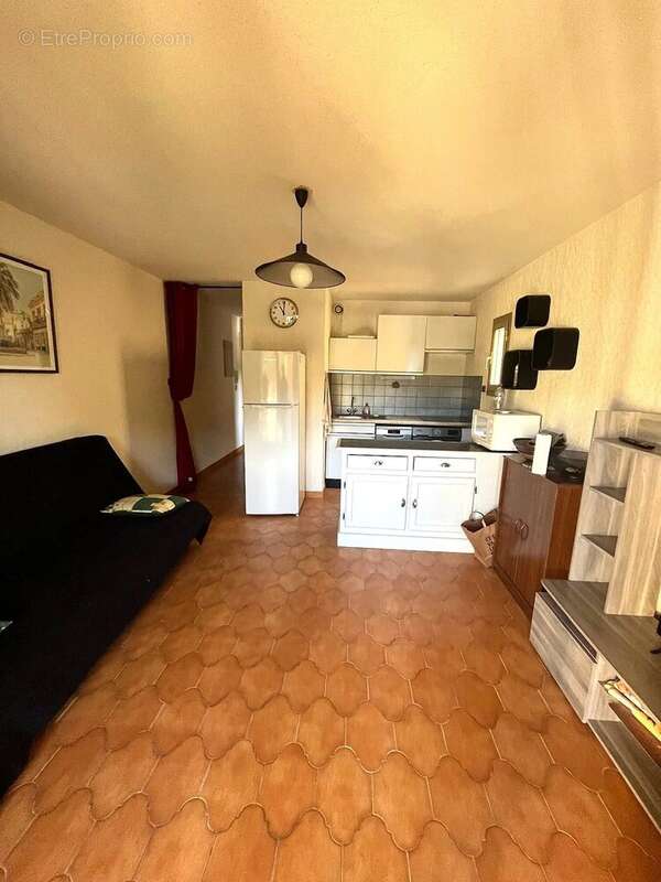 Appartement à SIX-FOURS-LES-PLAGES