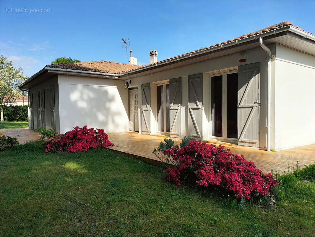 Maison à LE PIAN-MEDOC