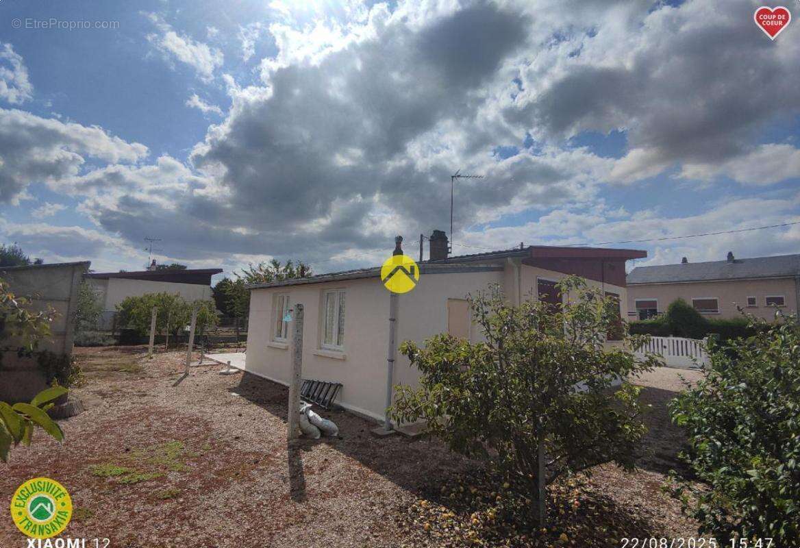 Maison à LA GUERCHE-SUR-L&#039;AUBOIS