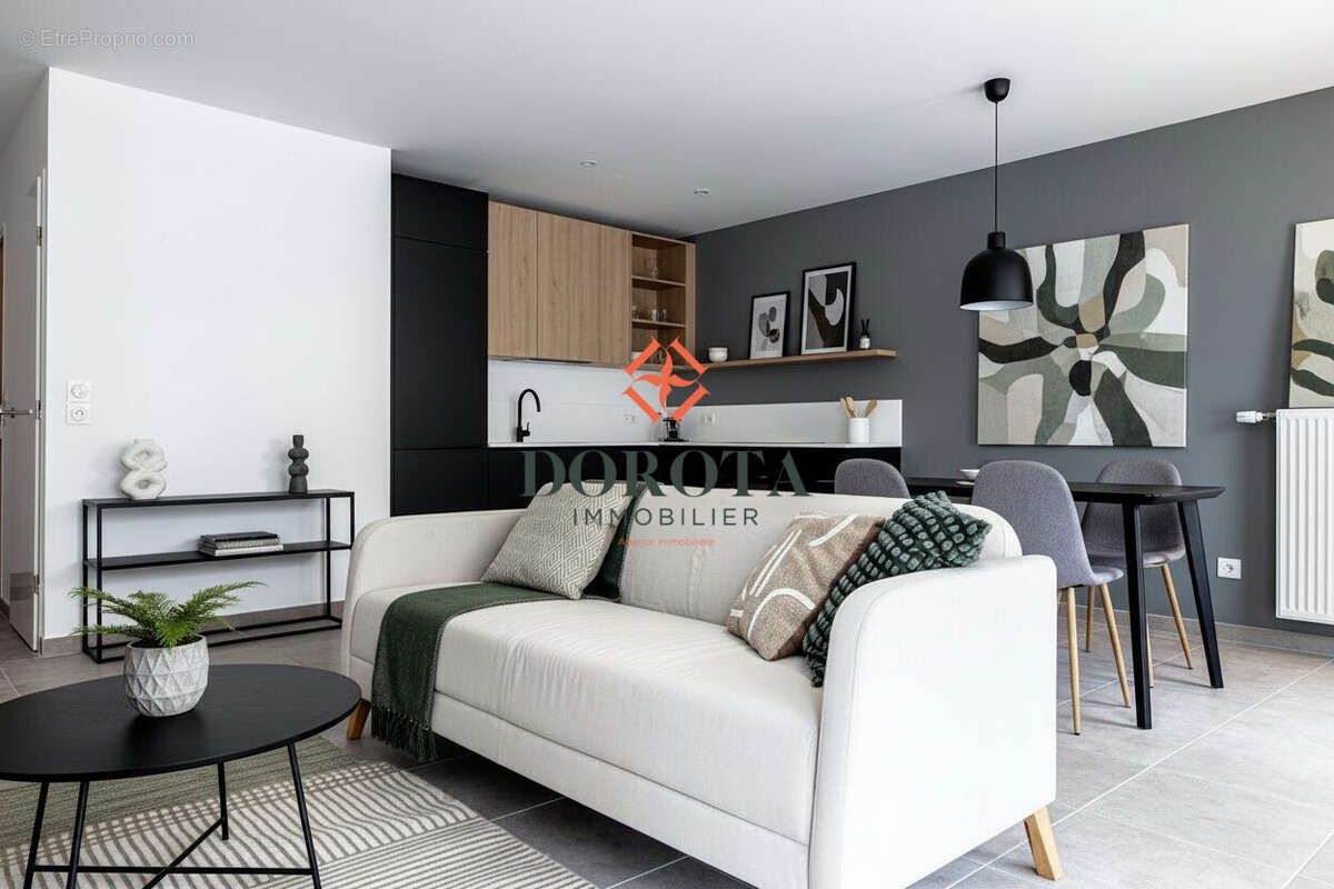Appartement à CHALLES-LES-EAUX