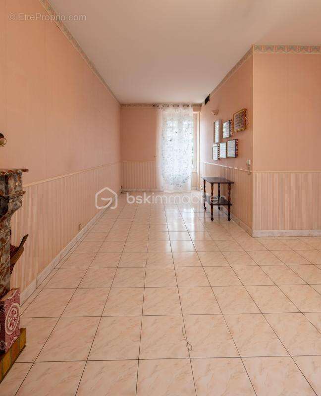 Maison à VENDOEUVRES