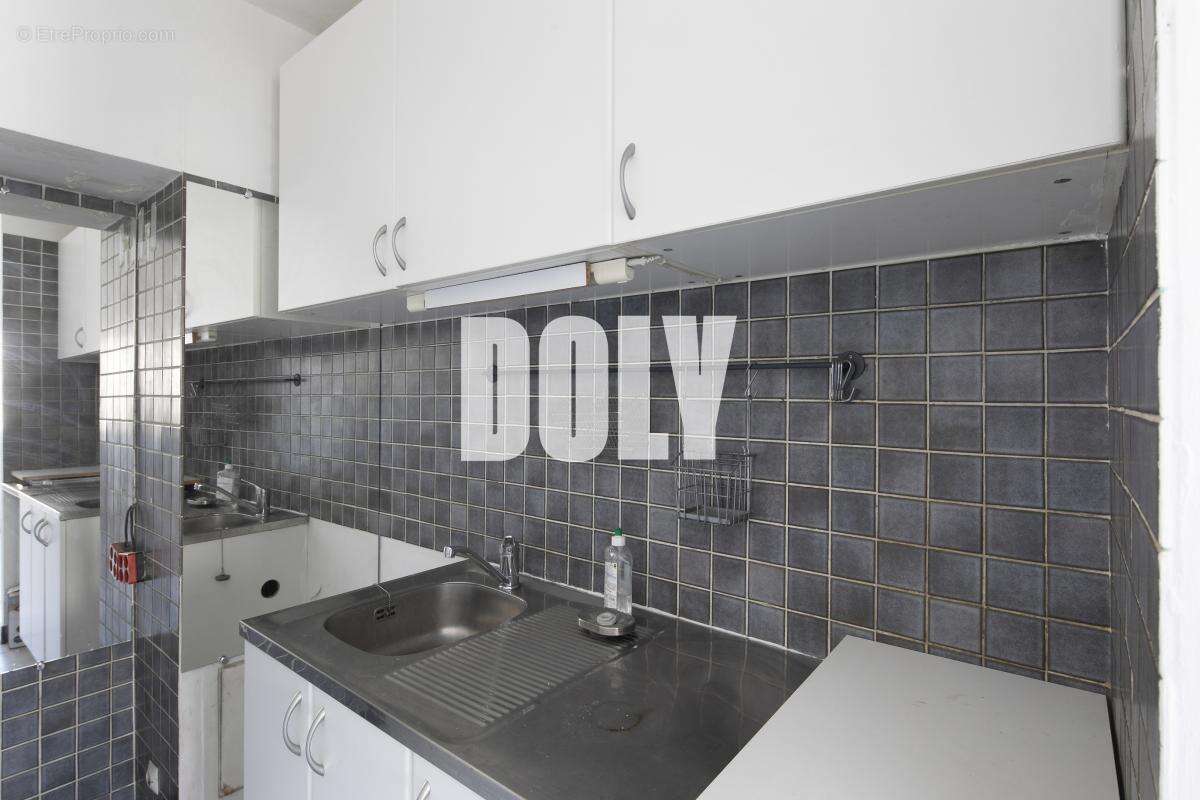 Appartement à PARIS-19E