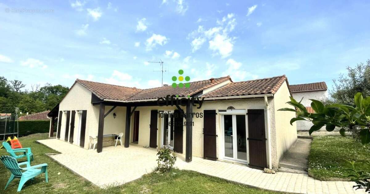 Maison à ROULLET-SAINT-ESTEPHE
