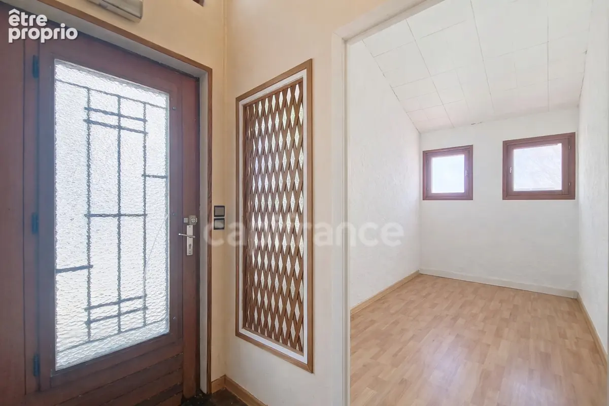 Local professionnel, 37 m², Saint-Jean-de-Luz, secteur Fargeot - proche gare - photo 5