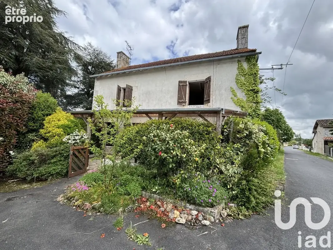 Photo 1 - Maison à POUILLE