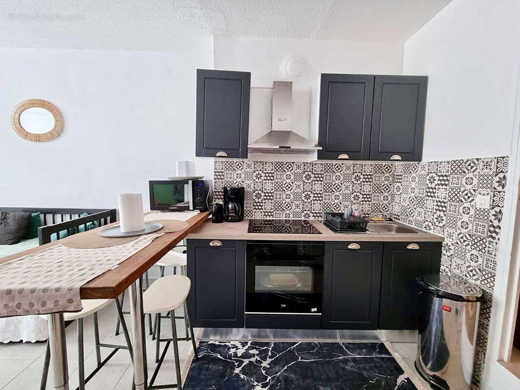 Appartement à MARSEILLE-2E