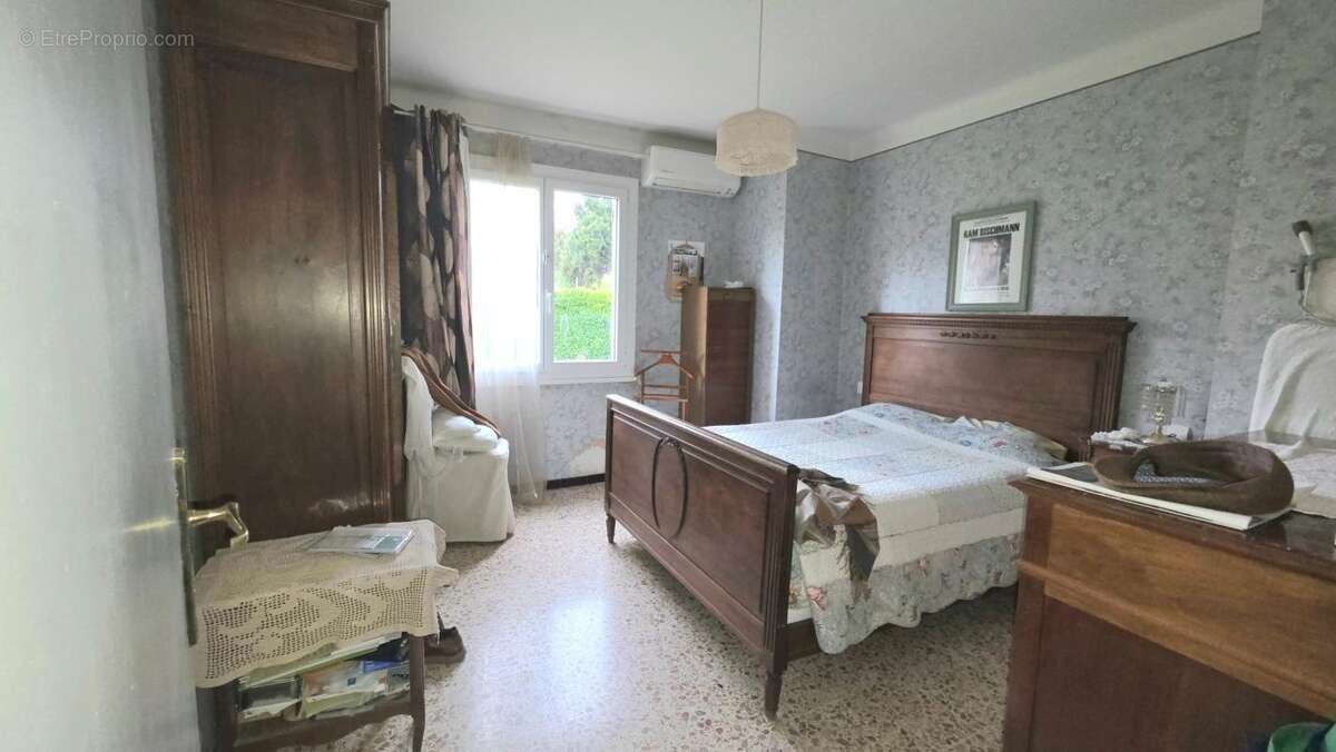 Maison à PELISSANNE