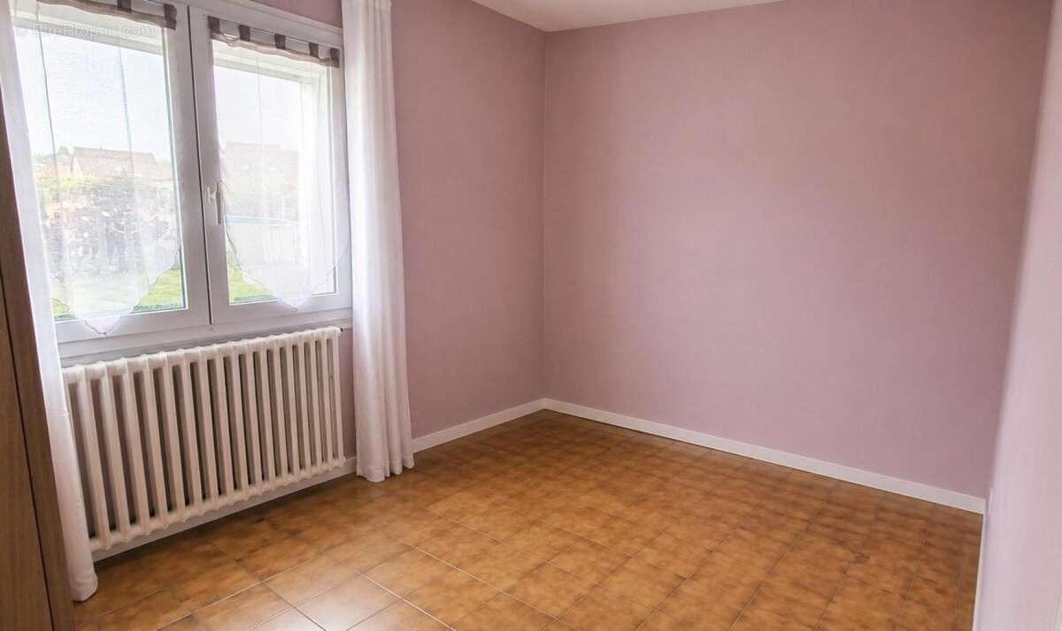 Maison de bourg 73m2 - proche de toutes commmoditées - photo 7