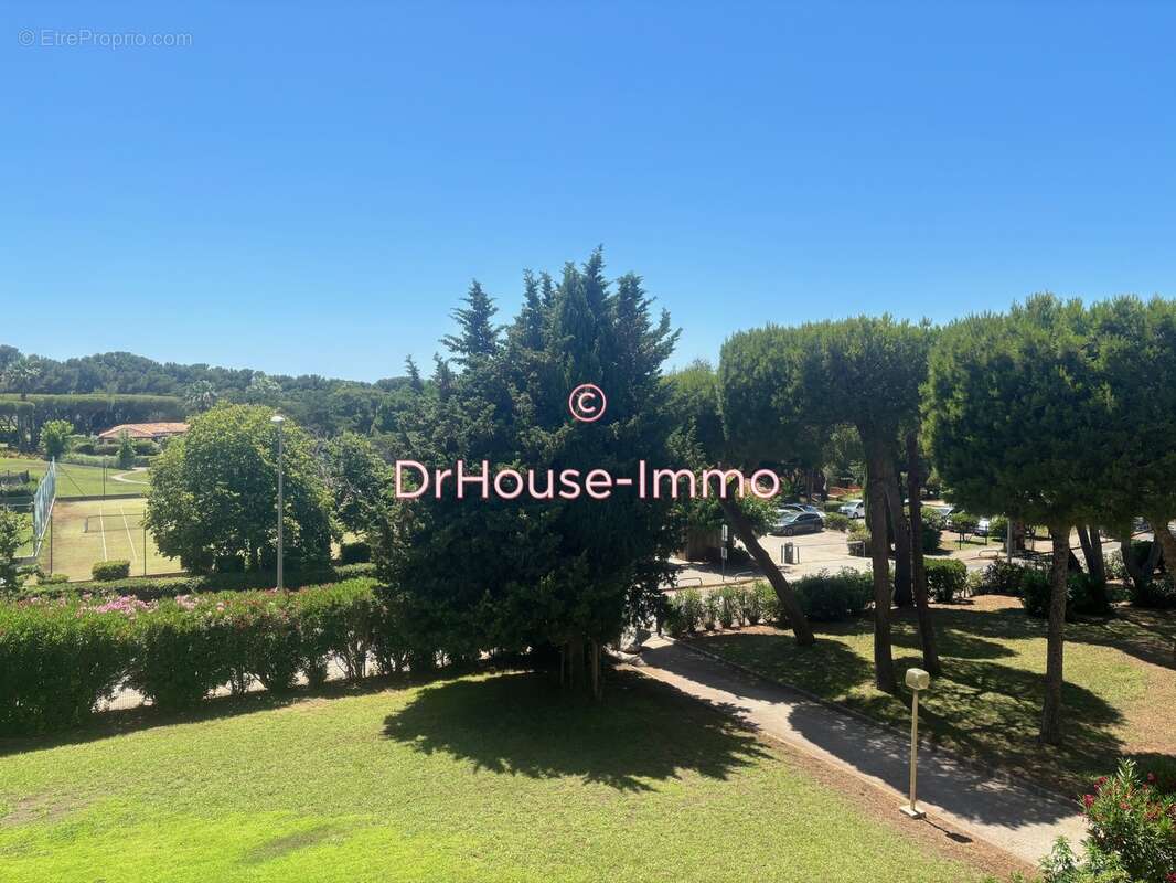 Appartement à SIX-FOURS-LES-PLAGES