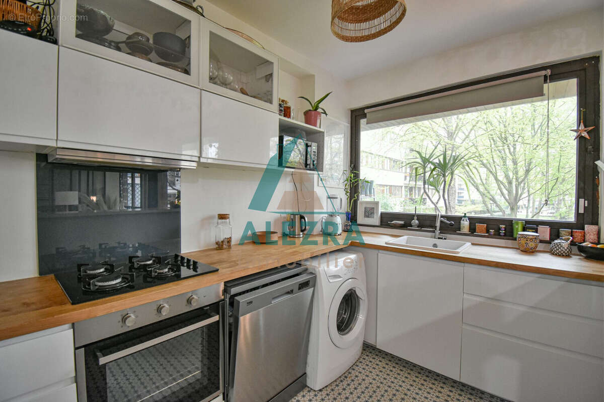 Appartement à LA CELLE-SAINT-CLOUD