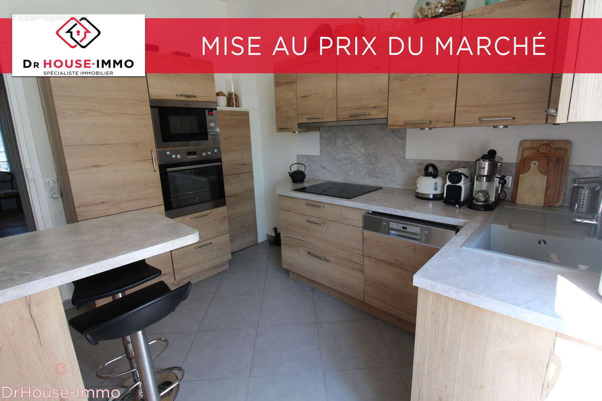 Maison à SAINT-PIERRE-LES-NEMOURS