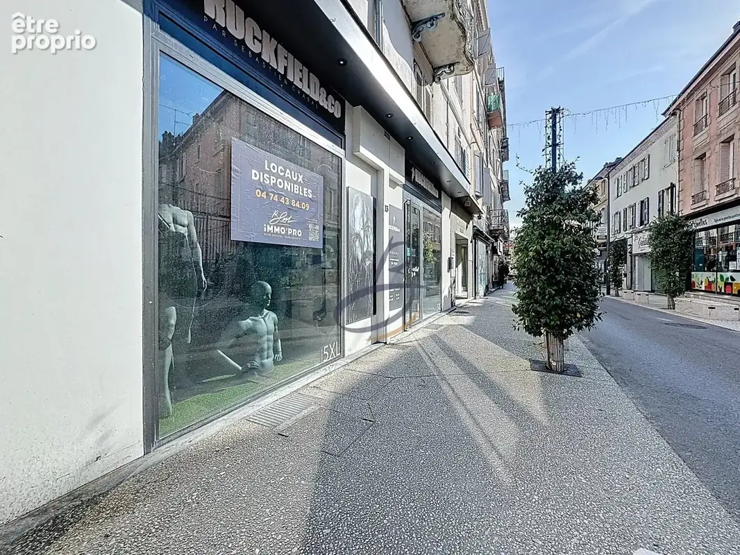 Vente Bureau-local Bourgoin-jallieu(38300) 210 000ï¿œ - photo 2