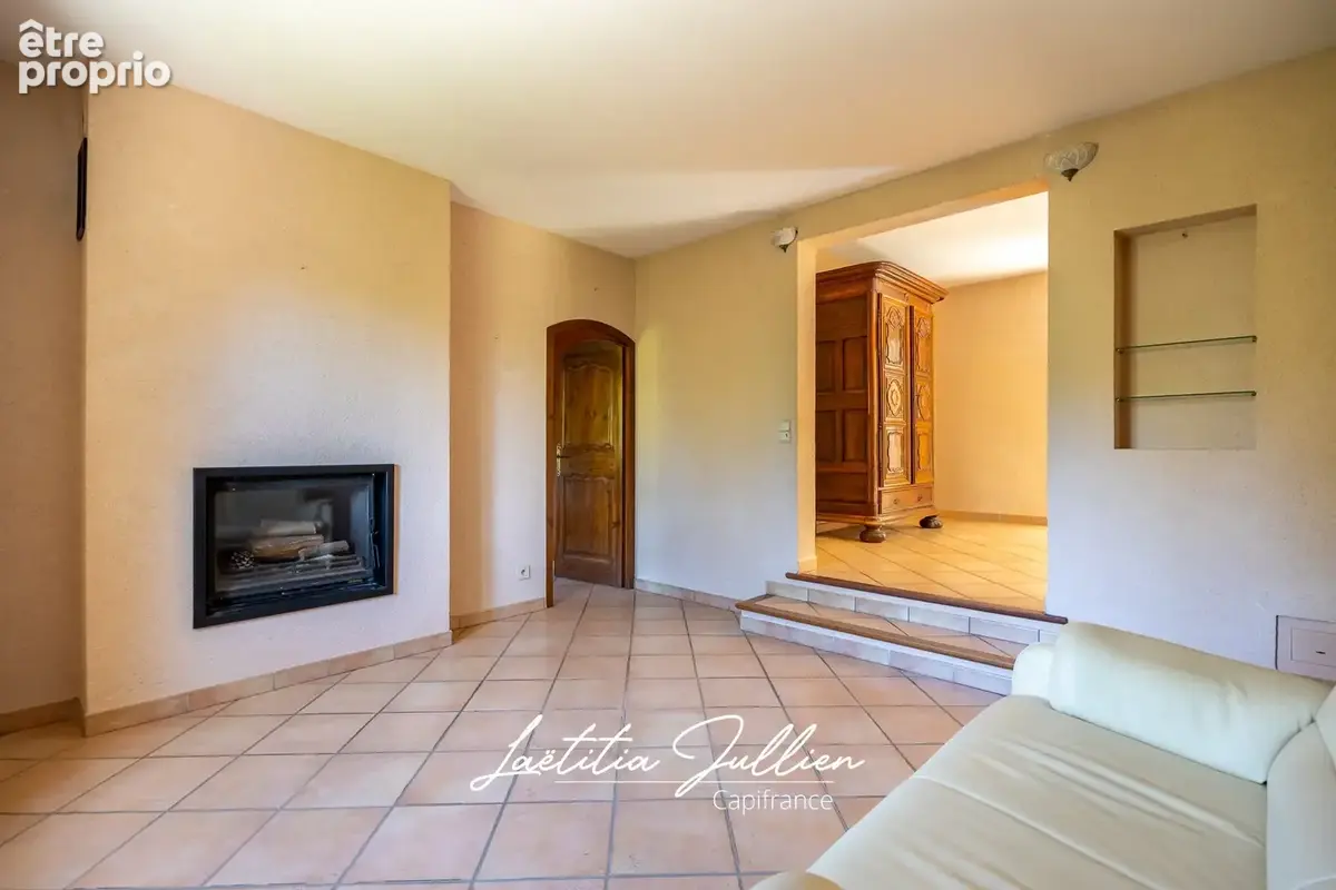 En exclusivité par Laëtitia JULLIEN – Marseille 11e – Saint-Menet – Propriété T4 de près de 150 m² habitables avec studio indépe - photo 14