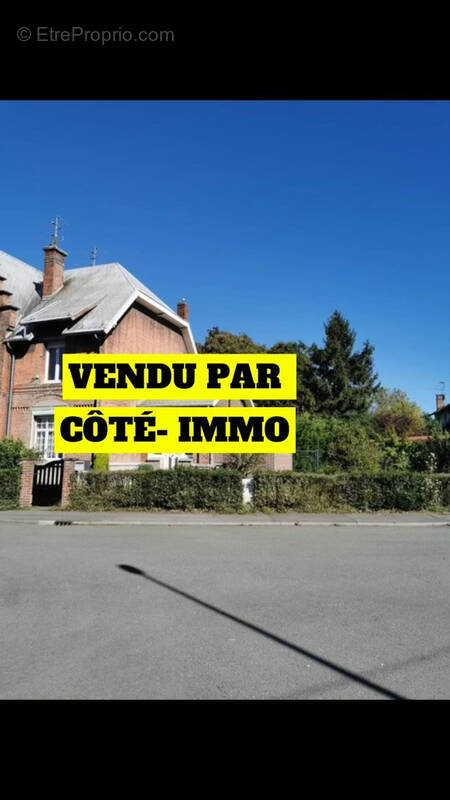 Maison à AUBY