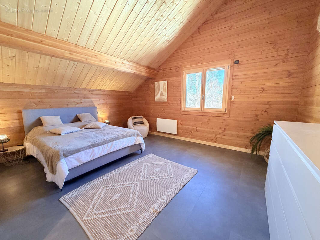 Maison à FONTCOUVERTE-LA-TOUSSUIRE